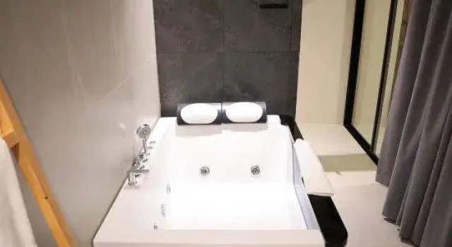 The Secret Garden Hotel Saraburi, Забронировать Отель Нонг-Кхае Saraburi Province