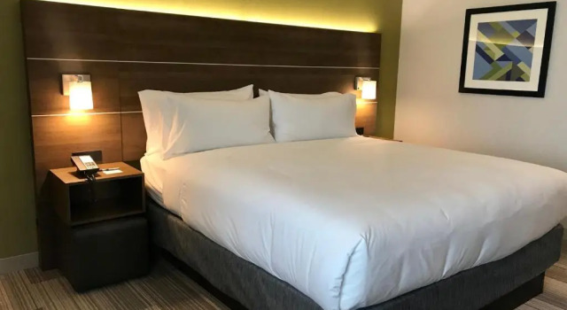 Двухместный номер Standard Holiday Inn Express & Suites Pasadena - Los Angeles by IHG