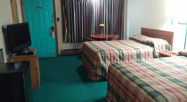 Четырёхместный номер Standard FairBridge Inn Express Milford