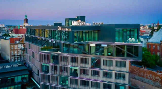 Q18 ApartHotel