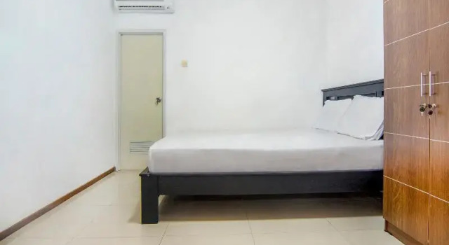 OYO 2339 Jennaira Kost