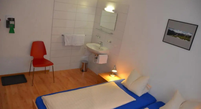 Двухместный номер Standard Hirschen Backpacker-Hotel & Pub
