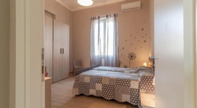 La Casa Rosa, Varaa Hotelli Terni Umbria