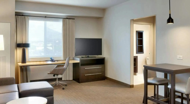 Residence Inn by Marriott Lenexa City Center, Buchen Sie Hotel Lenexa Kansas
