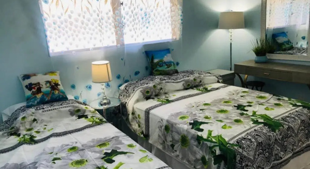 Waikiki 2 Bedrooms, 1 Bath, Free Parking, Sleep 6, Rezerwuj Hotel Waikiki Honolulu
