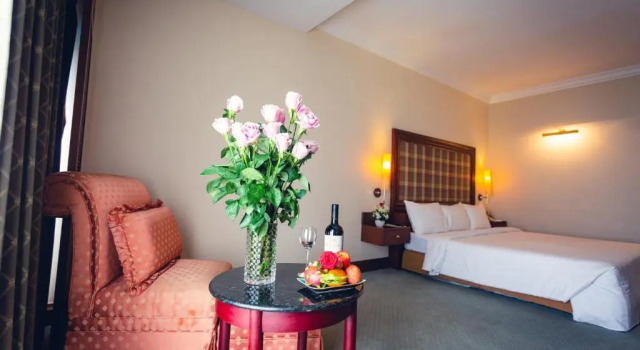 Двухместный номер Standard с видом на реку Hotel Cambodiana