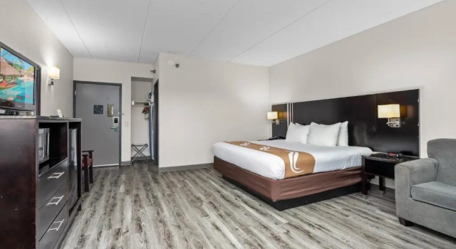 Номер Standard Quality Inn & Suites Mall of America - MSP Airport