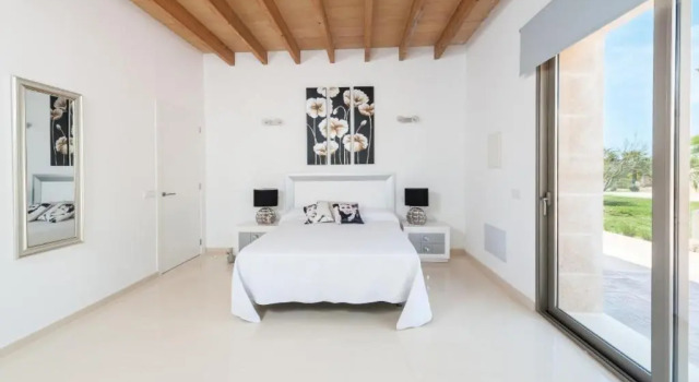 Son Perot, Prenota Hotel Maria de la Salut Maiorca