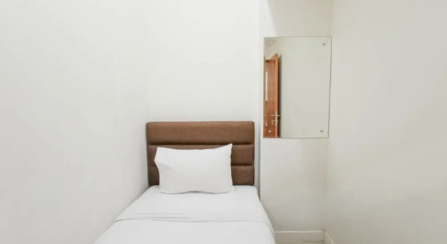 Nice And Homey 2Br At Vida View Makasar Apartment, Book Apartment Hotels in Sulawesi with Parking, Parking