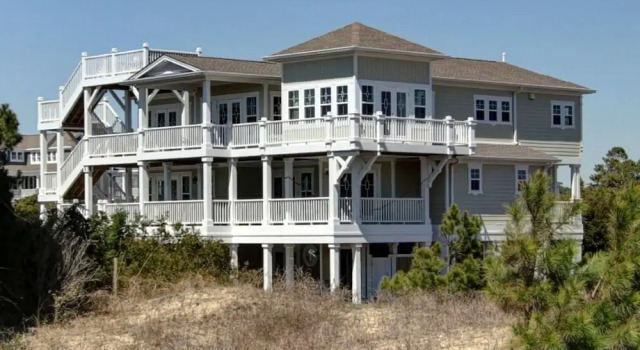 Windsong - 5 Br Home, Book Feriehus Hoteller i Supply med pool, Swimmingpool