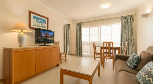 Люкс Senior Отель Interpass VAU Hotel & Apartaments
