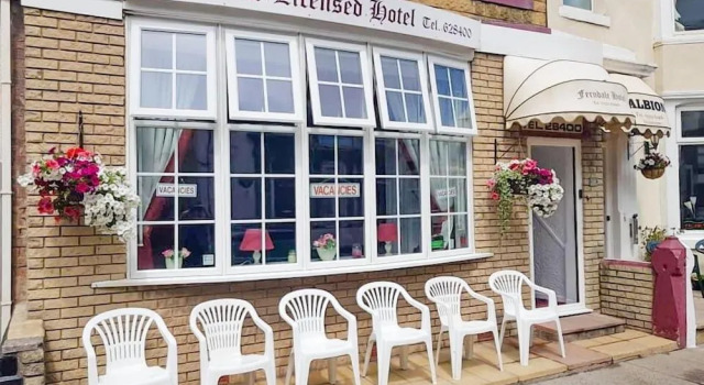 The Ferndale Hotel, Забронировать Отель Отели Блэкпул с парковкой, рядом с Конференц-центр Winter Gardens, Парковка