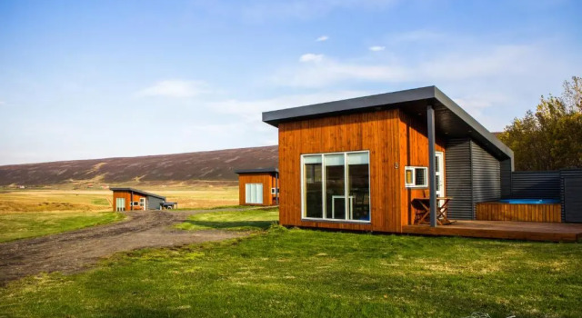 Коттедж Einishus Cottages