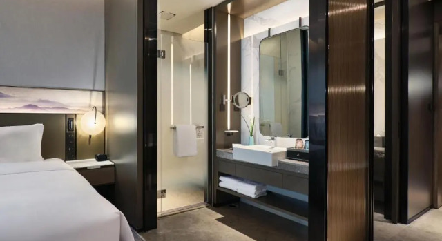 Номер Standard Crowne Plaza Wuhan Development Zone by IHG