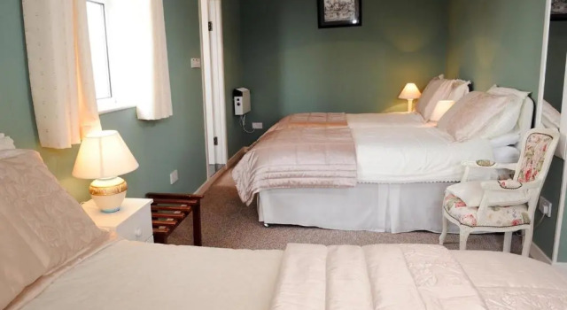 Standard Family room Murphys Farmhouse B&B