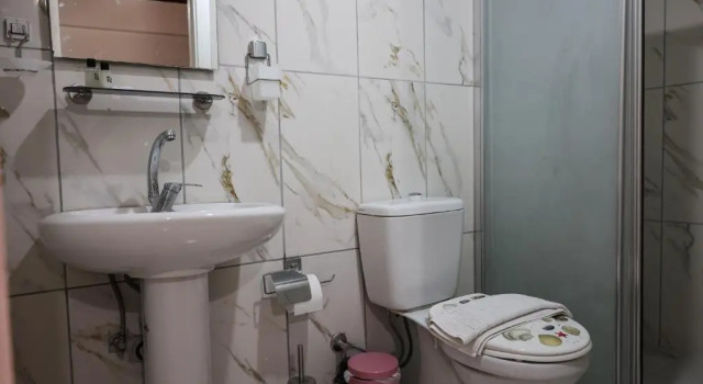 Трёхместный номер Standard Grand Erken Hotel