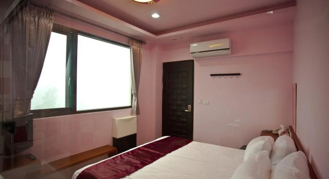 Sin Ging Hong Resort, จอง รีสอร์ท Lugu Nantou