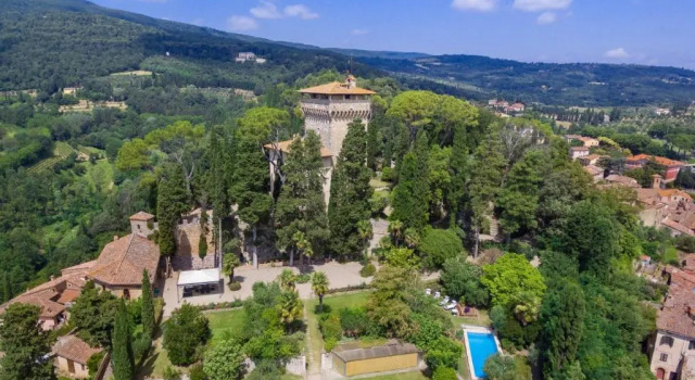 Вилла Rocca di Cetona - a Medieval Castle