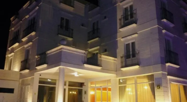 Hotel Madonna Delle Grazie, Buchen Sie Hotel Ceglie Messapica Itria-Tal