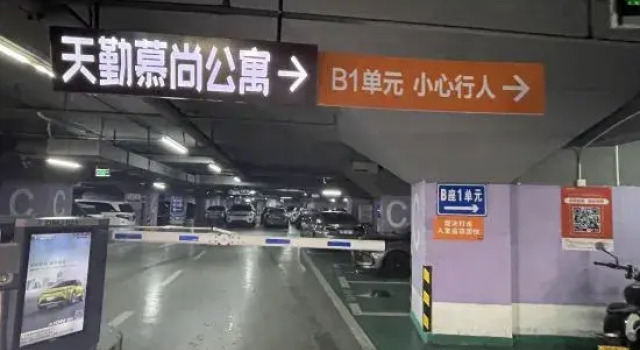 Tianqin Mushang Hotel Apartment (Huizhou Kaisa Plaza), Забронировать Апартаменты/квартира Отели Huizhou Area с бассейном, Бассейн