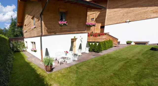 Chalet - Appartements Julitta, Забронировать Апартаменты/квартира Апартаменты Майрхофен, рядом с Конгресс-центр Europahaus, Апартаменты/квартира