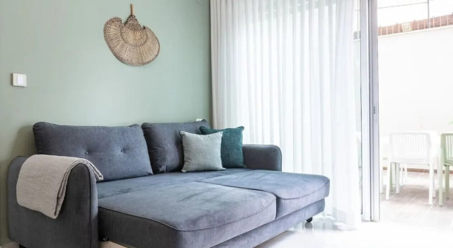Tranquil Stay Near Beach by Sea N' Rent, Забронировать Отель Нагария Западная Галилея