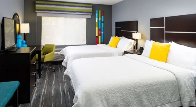 Люкс Hampton Inn Glenwood Springs