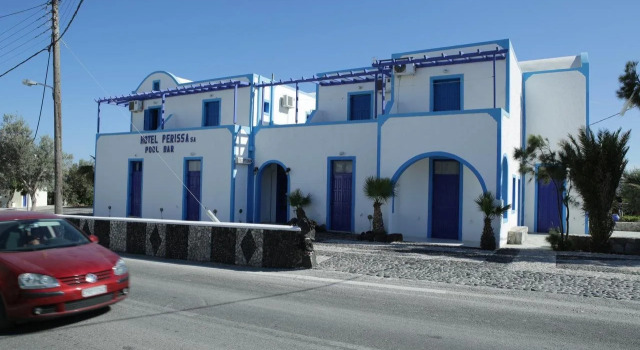 Perissa Hotel