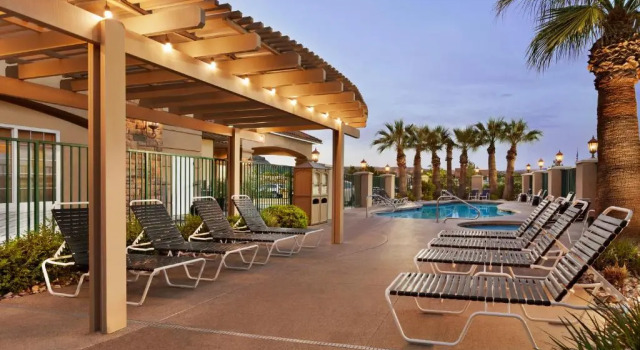 Четырёхместный номер Deluxe La Quinta by Wyndham St. George