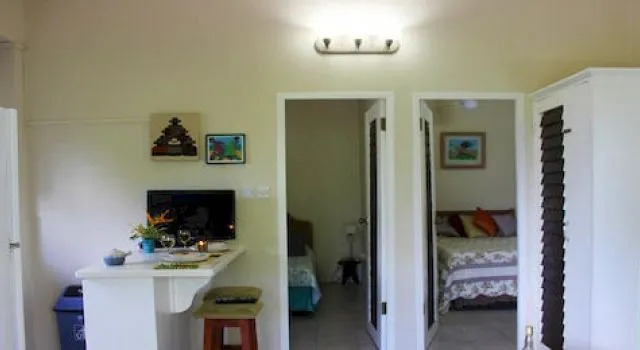 Smithy's Garden Cottage, Rezervați Casă de vacanță Vile în St. George's, Vilă