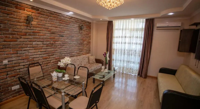 Апартаменты c 1 комнатой Lux Apartment