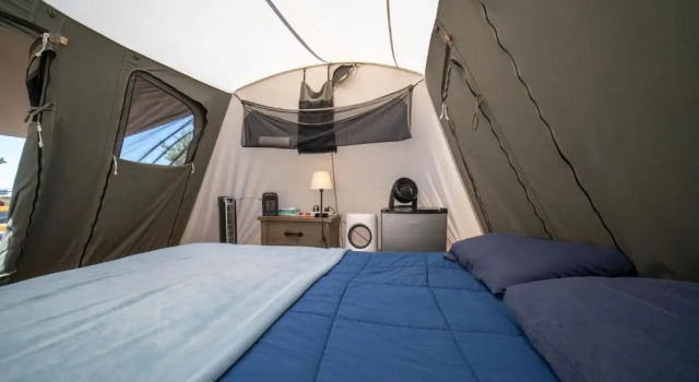 FunStays Glamping Setup Tent in RV Park #2 OK-T2, Prenota Campeggio Moab 