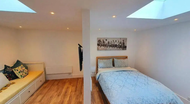 Cosy Detached Studio- Walking Distance To Cwoa!, Забронировать Отель Отели High Weald с парковкой, Парковка