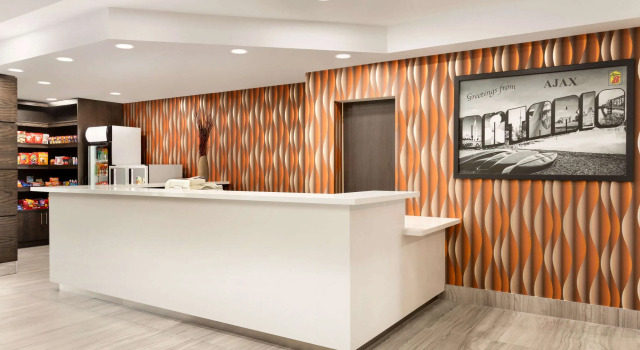 Super 8 by Wyndham Ajax/Toronto On, Rezerwuj Hotel Ajax Durham Region