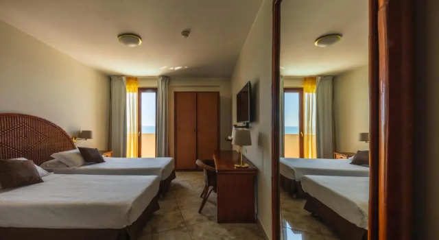 Двухместный номер Standard с видом на море Apulia Hotel Taranto Ara Solis