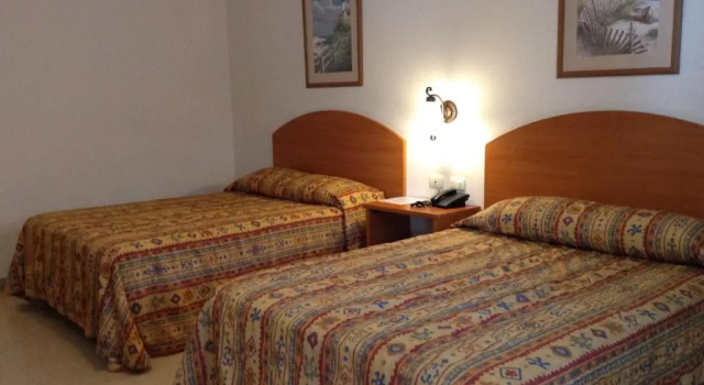 Camera quadrupla Standard Hotel Del Sol