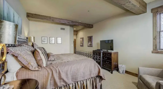 Mont Cervin #24 by Avantstay Luxury Ski in Ski out Home in Park City!, Book Hotel Hoteller i Mound City med parkering, Parkering