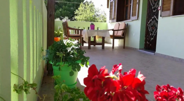 Elia house 1 astoning sea view among the olive trees, Забронировать Отель Патитирион Алонисос