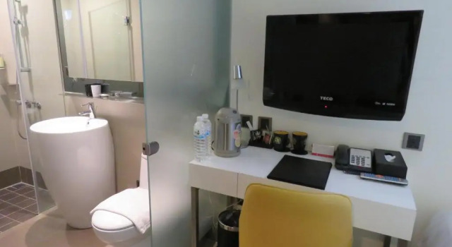 Двухместный номер Standard CHECK inn Taipei Xinyi