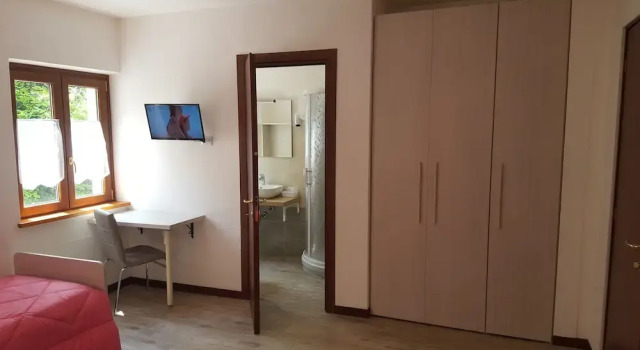Трёхместный номер Standard B&B Lo Slittone