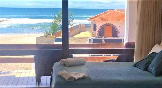 Pousada Beira Mar - Suítes com sacada frente ao mar