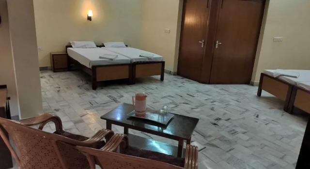 Семейный номер Standard Sarnath Motel And Resort