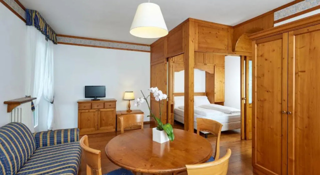 Семейный номер Standard с видом на озеро Grand Hotel Misurina