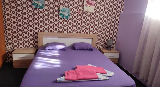 Апартаменты V&J apartments