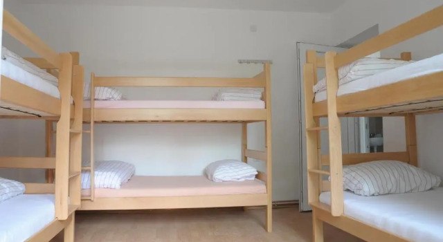 Кровать в общем номере Hostel Omega