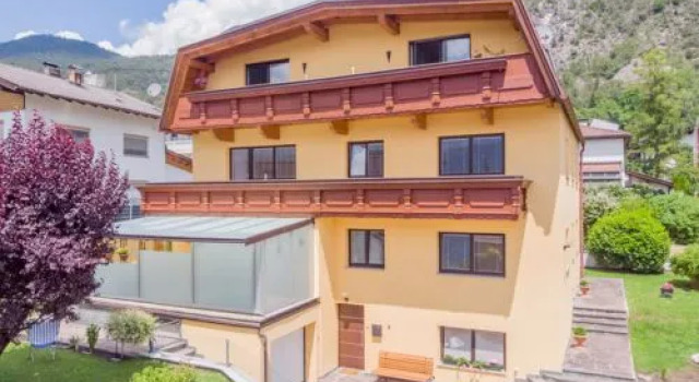 Ferienwohnung Klinar, Prenota Hotel Hotel a Tirolo con parcheggio, Parcheggio