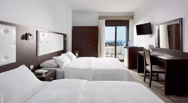 Семейный номер Superior Glavas Inn Hotel