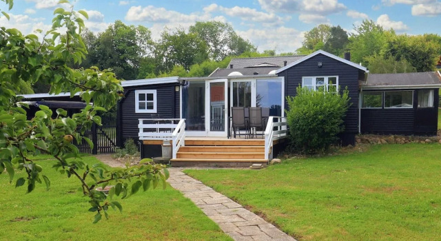 Коттедж 8 Person Holiday Home in Holbaek