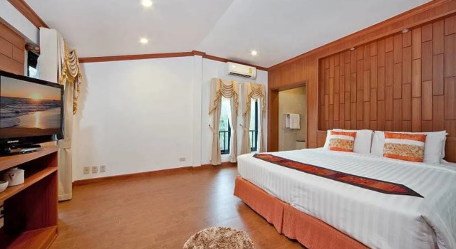 BangTao Tara Villa Three