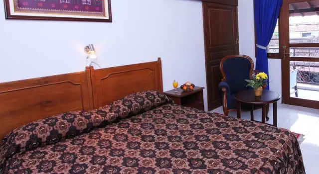 Blue Safir Hotel